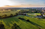 Prodej exkluzivní stavební parcely s inženýrskými sítěmi, 1 083 m2, Velká Lada - Písnice, Praha 4, cena 18950000 CZK / objekt, nabízí CENTURY 21 4fin Reality